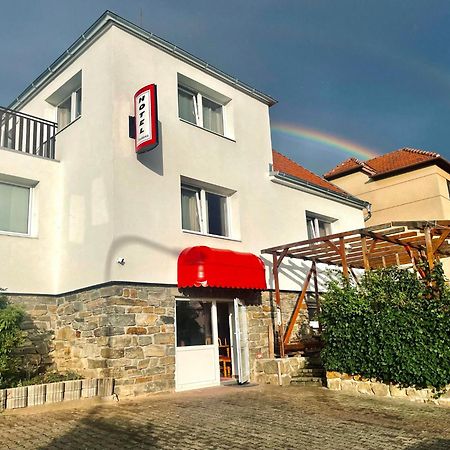 Penzion Fontana Hotel Namest nad Oslavou Luaran gambar