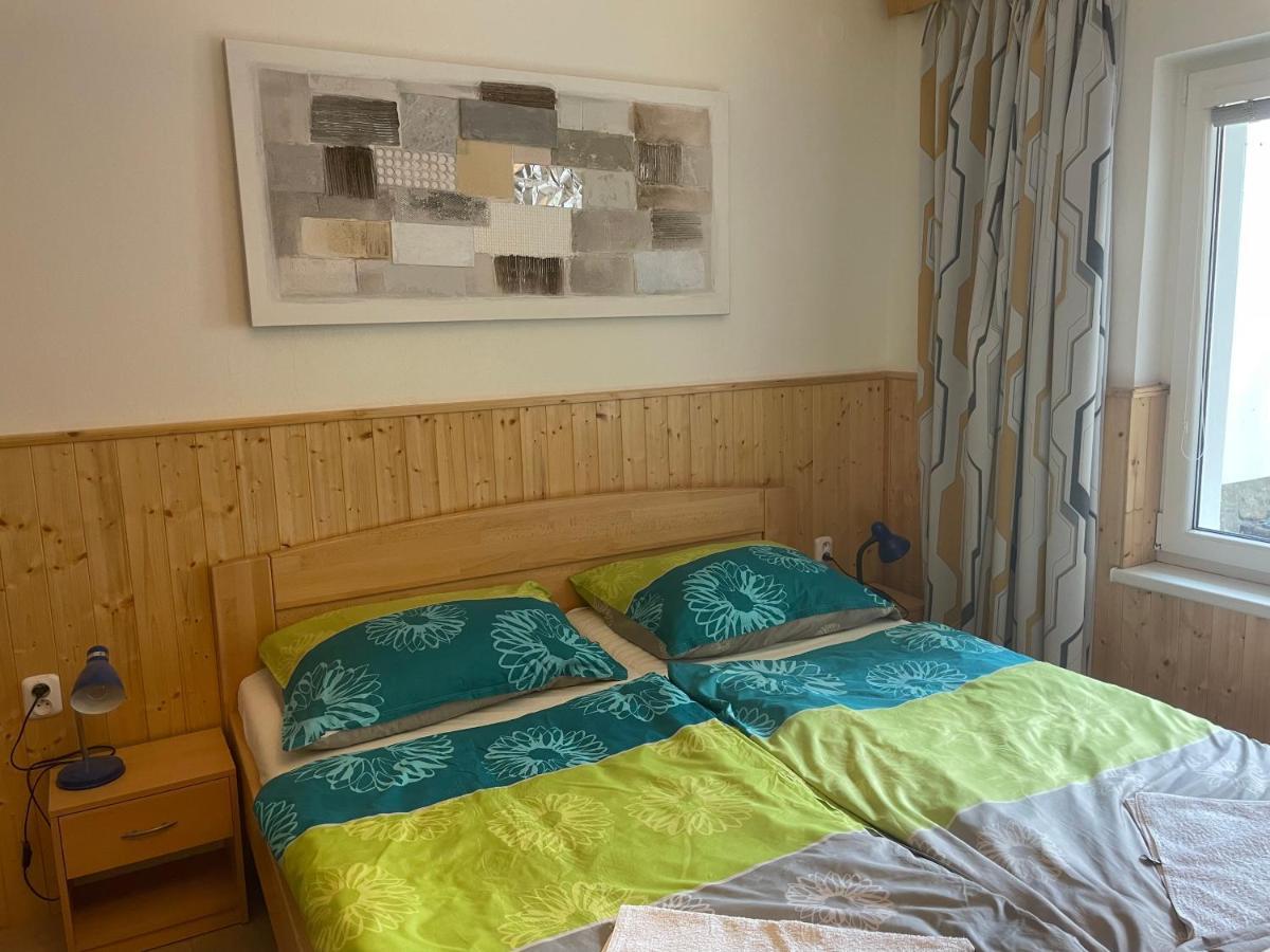 Penzion Fontana Hotel Namest nad Oslavou Luaran gambar