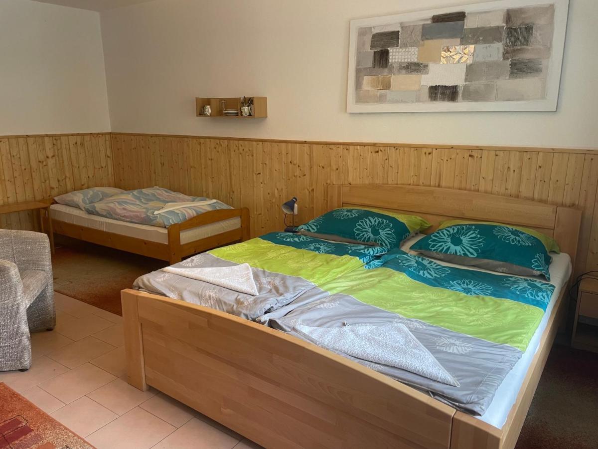 Penzion Fontana Hotel Namest nad Oslavou Luaran gambar