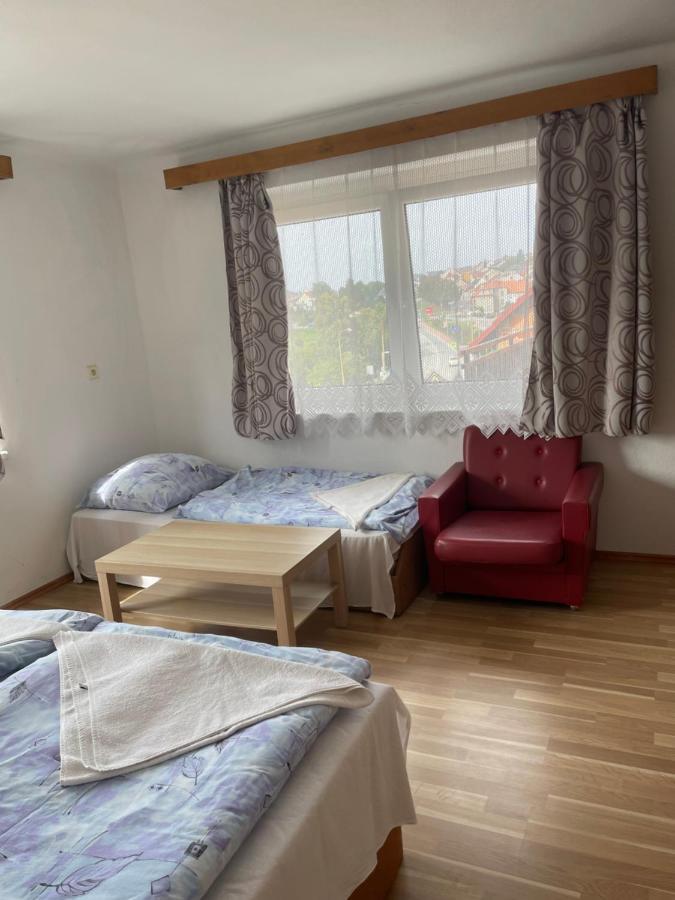 Penzion Fontana Hotel Namest nad Oslavou Luaran gambar
